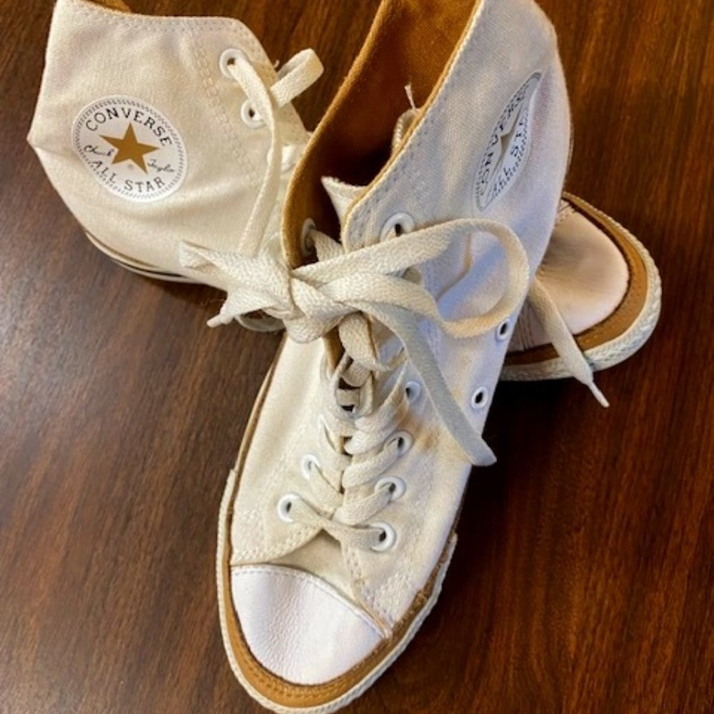 Converse Men's 7 Hi Top White Canvas Chuck Taylor All Star